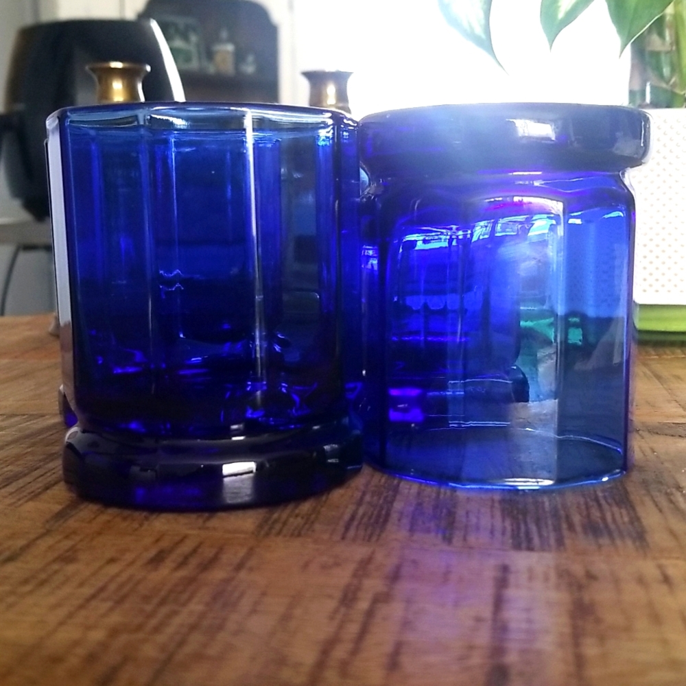 Vintage Retro Set of Four Anchor Hocking Cobalt Blue Essex 10 Panel Glasses - Picture 8 of 9